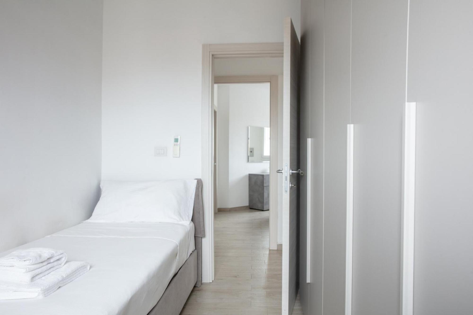 Dehomes - Porta Genova Luxury Stay Milano Ngoại thất bức ảnh